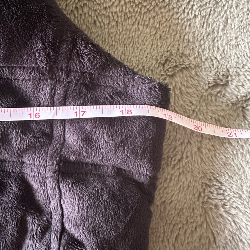 Athleta Down Vest - image 8